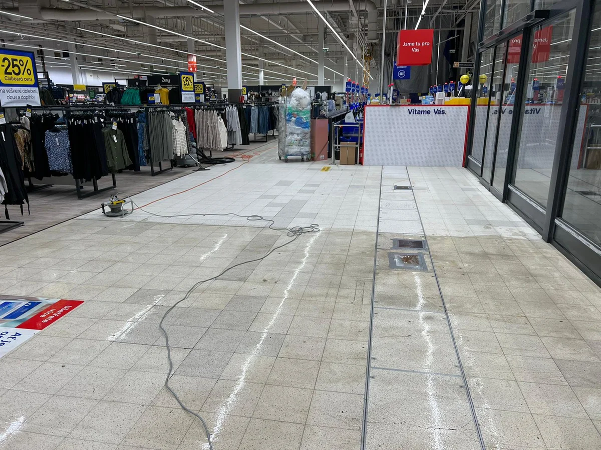 Kalibrace teraco dlažby